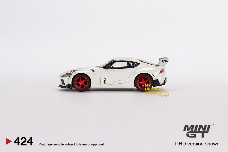 1:64 Mini GT #424 Pandem Toyota GR Supra V1.0 Pearl White MGT00424