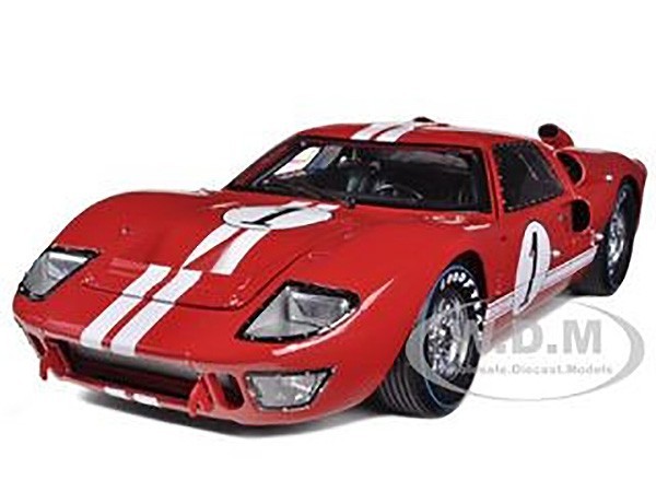 1966 FORD GT40 MKII #1 RED “24H LE MANS” 1/18 BY SHELBY COLLECTIBLES SC407