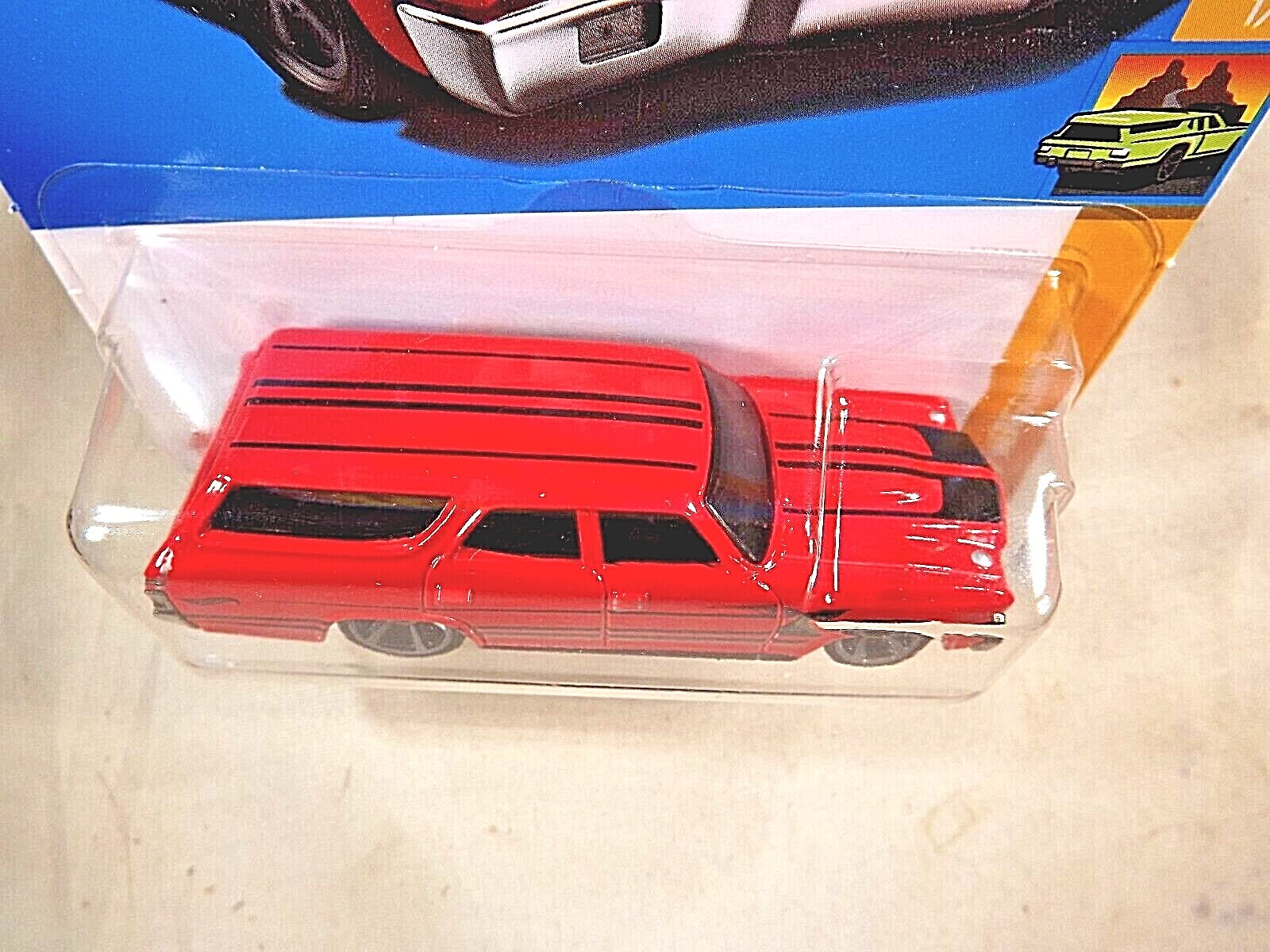2022 Hot Wheels #111 HW Wagons 1/5 70 CHEVELLE SS WAGON Red w/Gray MC5 Spokes