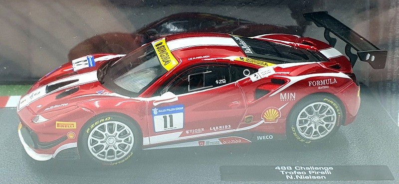 Altaya 1/43 Scale 30424O – Ferrari 488 Challenge #11 Trofeo Pirelli – Red
