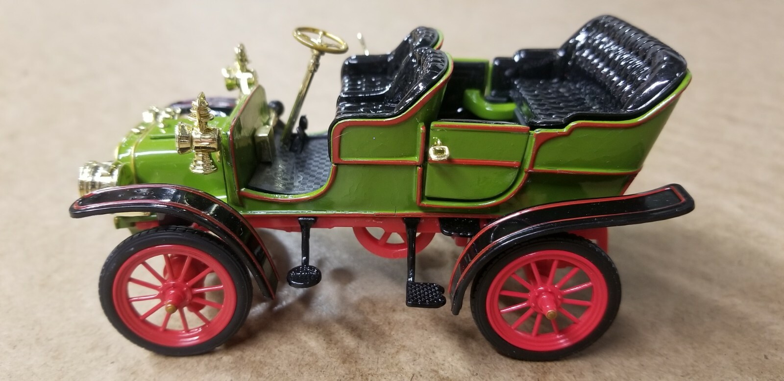 1907 CADILLAC MODEL M VICTORIA LIGHT TOURING SEDAN National Motor Co 1/32 NIB