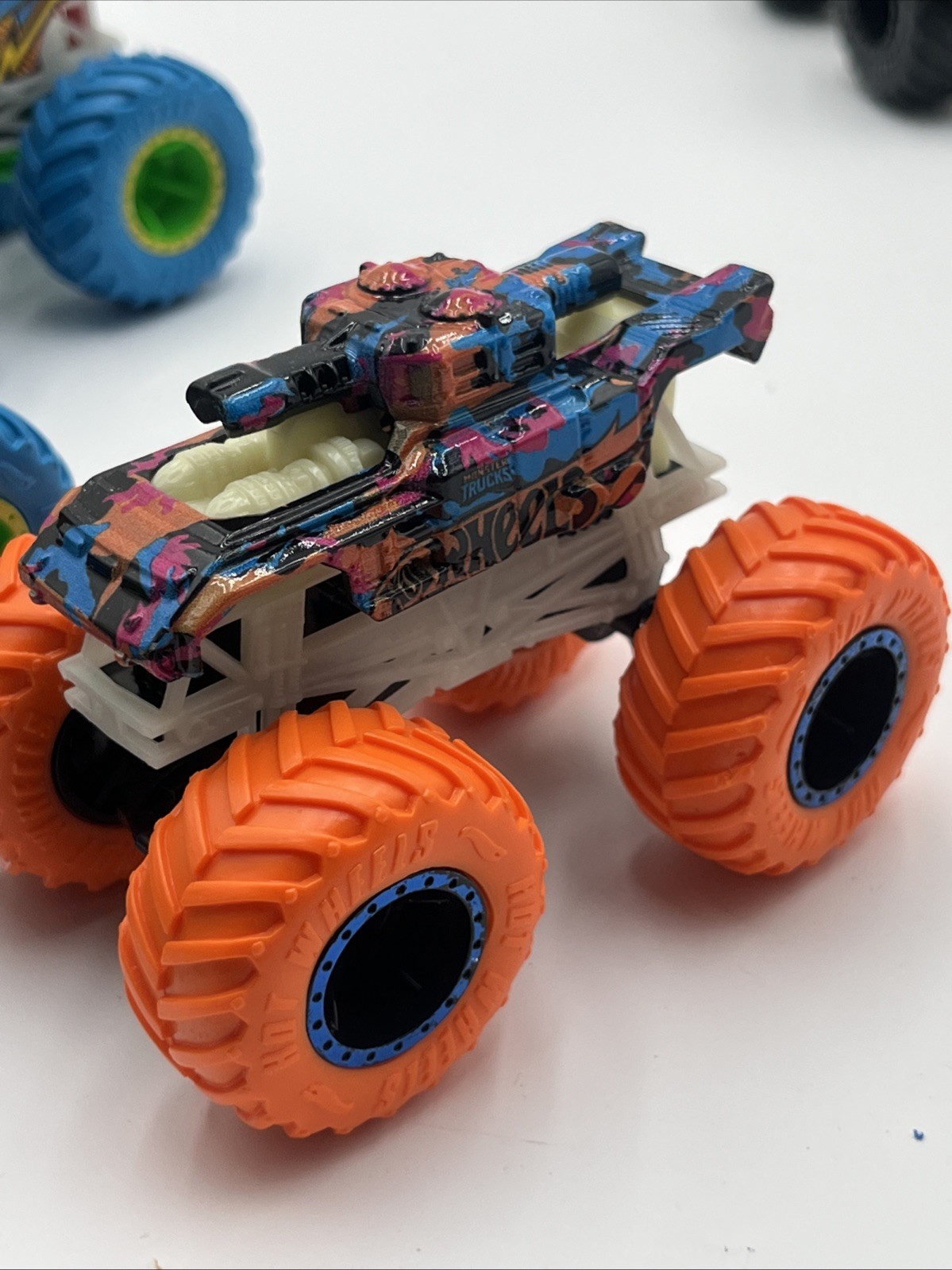 Monster Truck 12-Piece Lot Spinmaster Monster Jam & Hot Wheels Monster Trucks