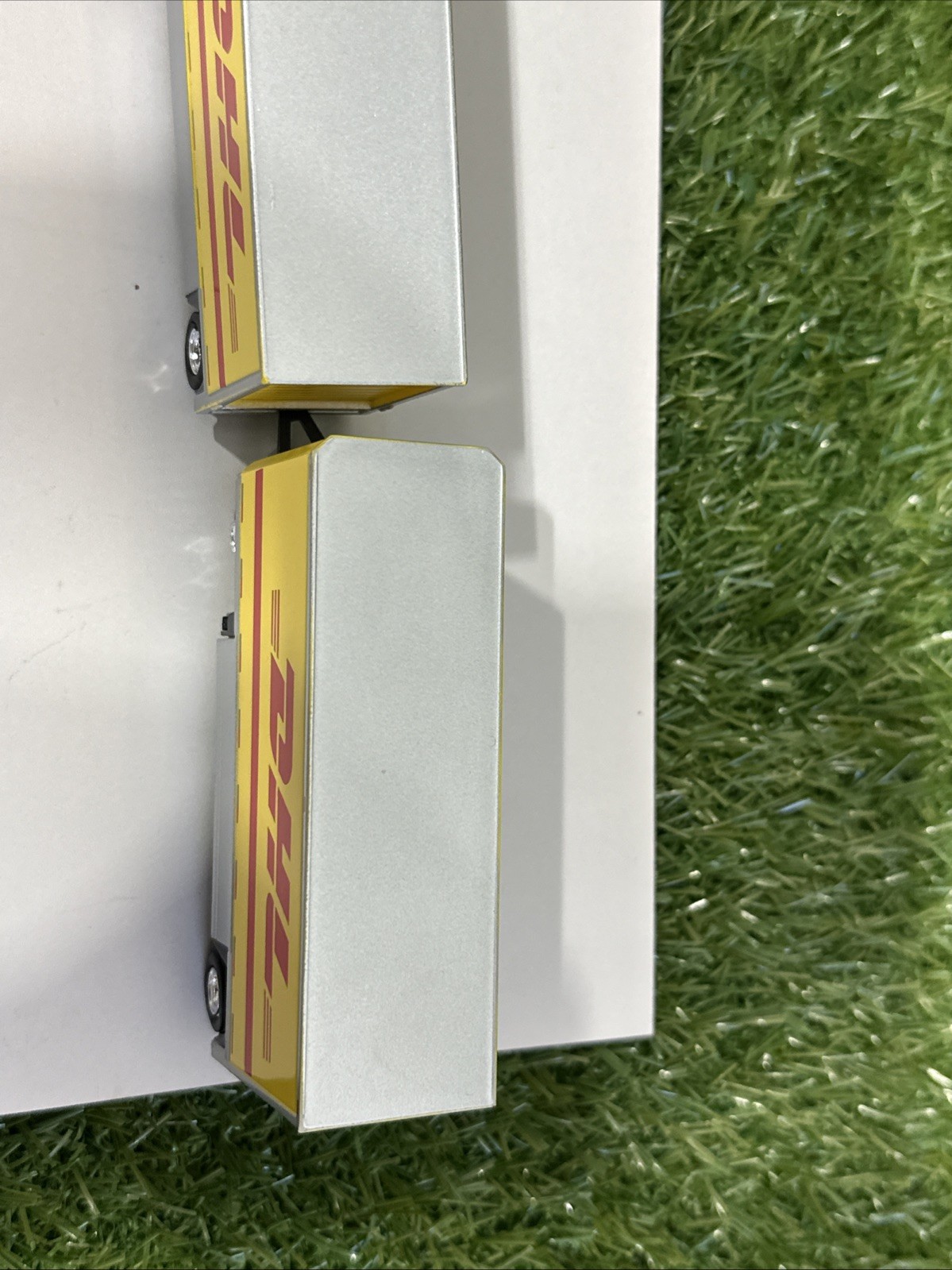 1/87 Scale Trucks N’ Stuff Freightliner Cascadia DHL With 28” DD Double SPT3120