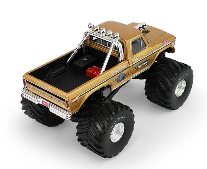 Greenlight 88061 Bigfoot #1 50th Gold 1979 Ford F-250 Monster Truck 1:43 Scale