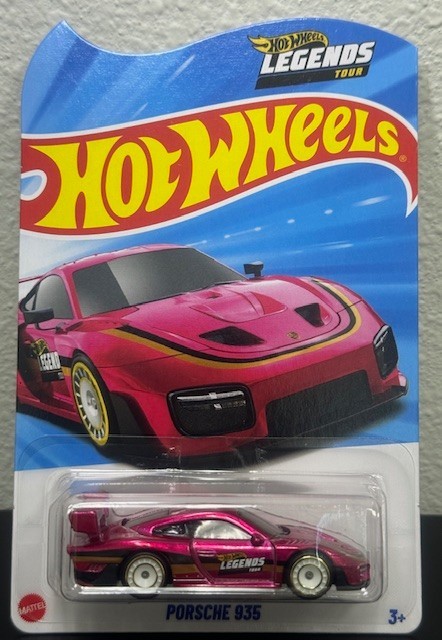 Hot Wheels Porsche 935 Legends Tour 2025 Collector Edition Pink + Free Protector