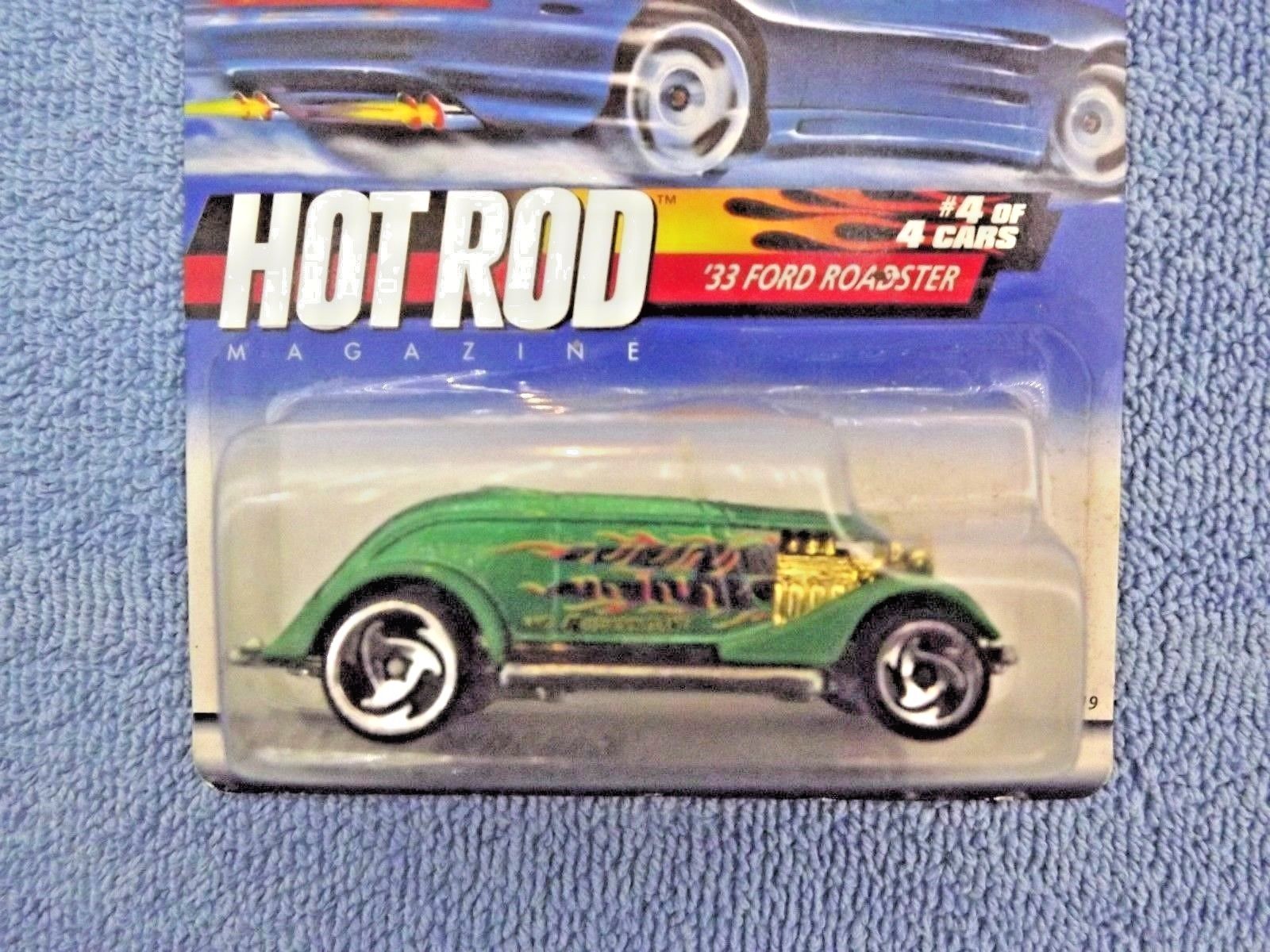2000 Hot Wheels #8 Hot Rod Series 4/4 ’33 FORD ROADSTER Green w/RZR Spoke Wheels