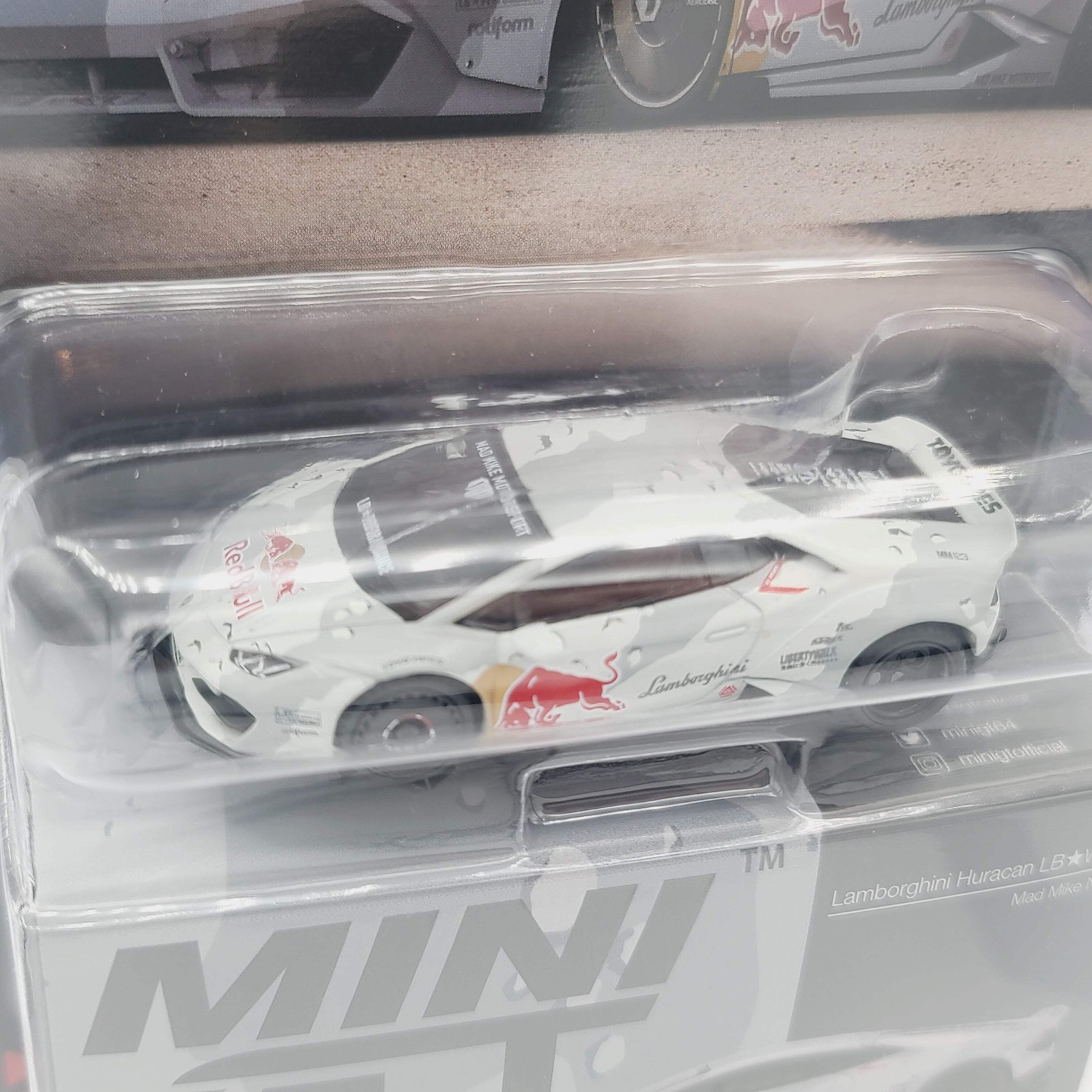 Mini GT Lamborghini Huracan LB-WORKS Mad Mike NIMBUL – 1:64, Red Bull (2025)