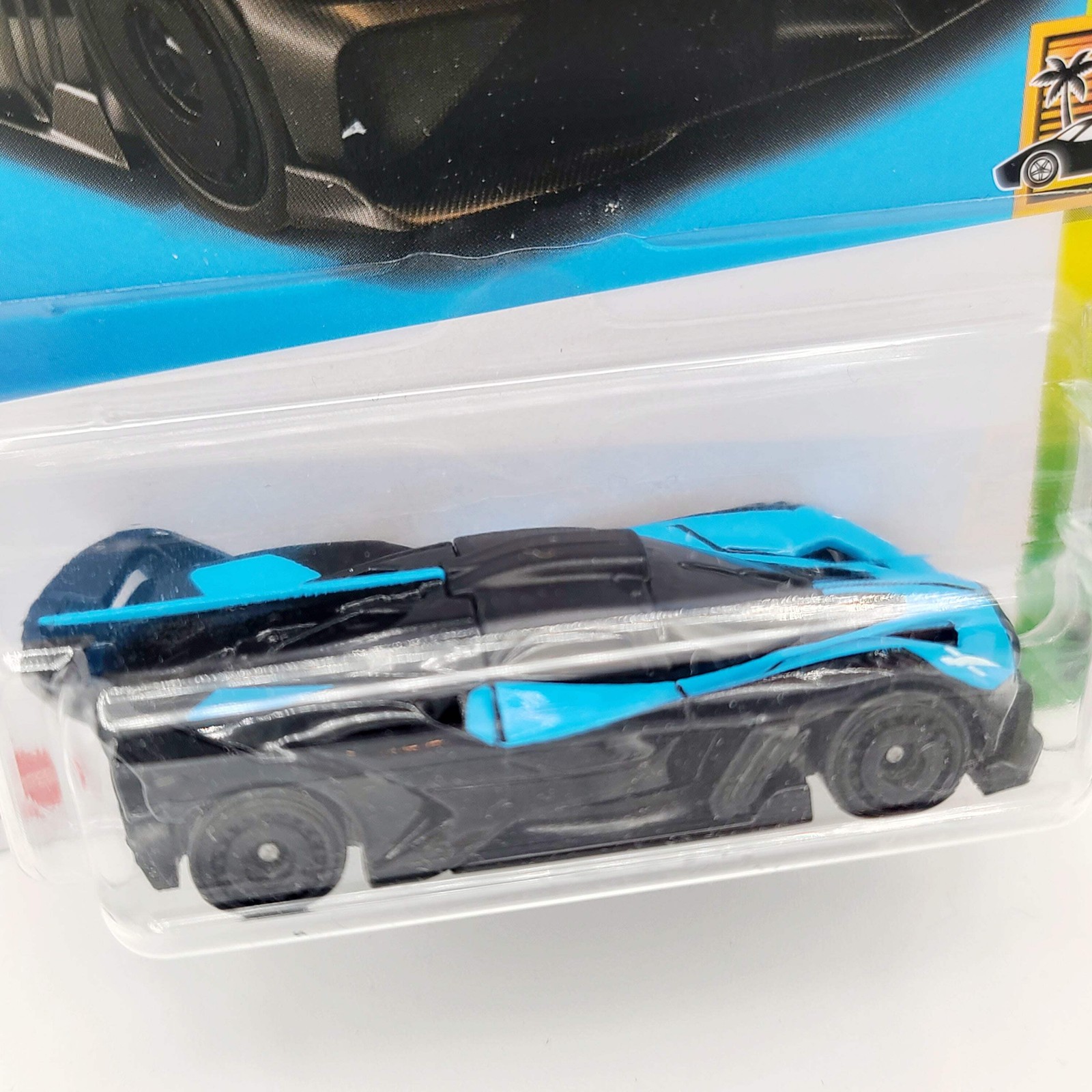 Hot Wheels Bugatti Bolide (2023 HW Basic – Exotics)