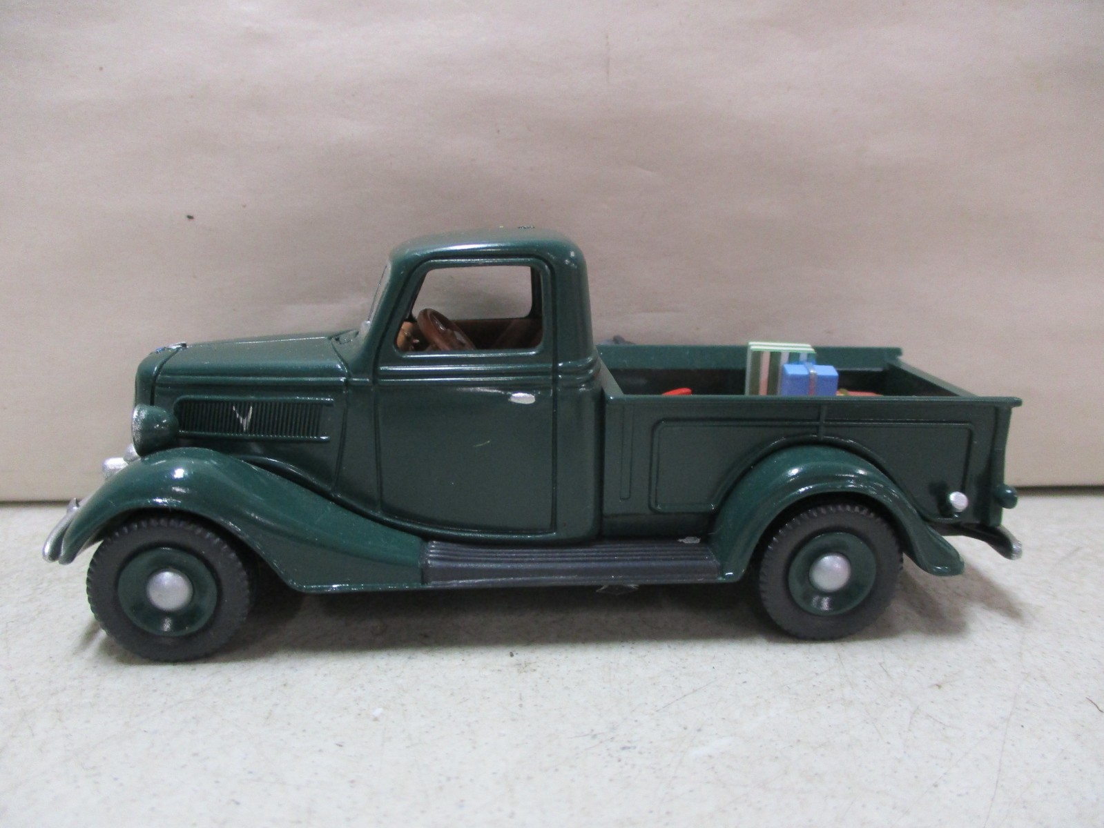 Hallmark Keepsake 1940s Ford Pickup