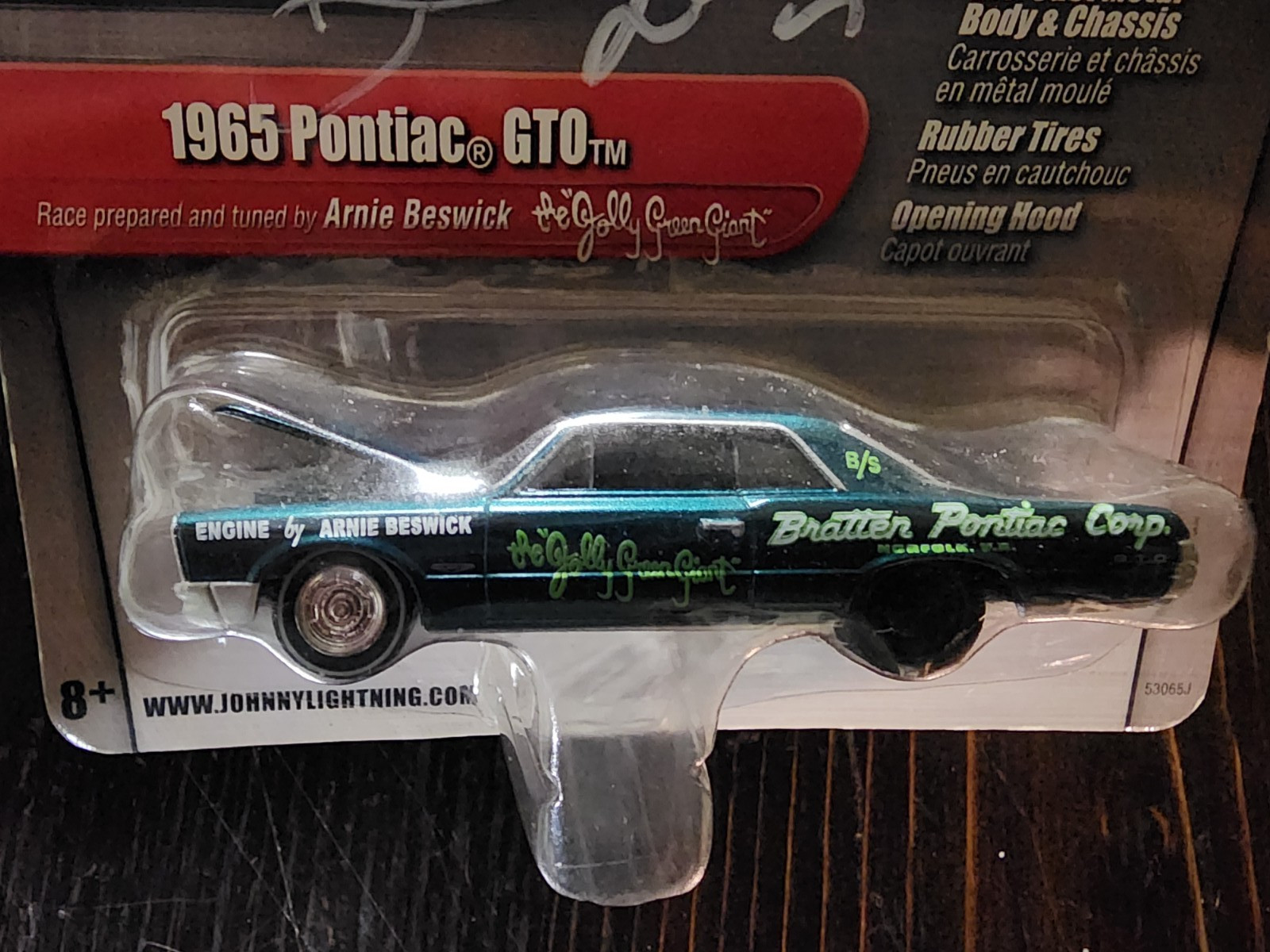 Johnny Lightning 2.0 AUTOGRAPH 1965 Pontiac GTO Arnie Beswick Rare