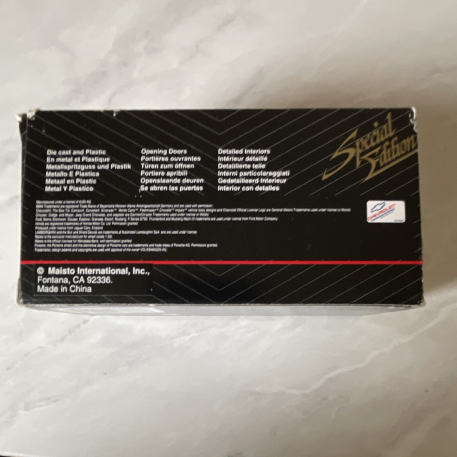 Maisto Special Edition Diecast Car Blue White Stripes Opening Doors