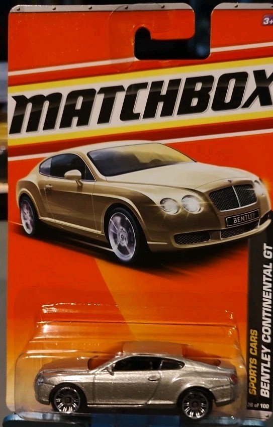 RARE 2010 MATCHBOX LUXURY SPORT CAR SILVER BENTLEY CONTINENTAL GT #36 1/64 MISP