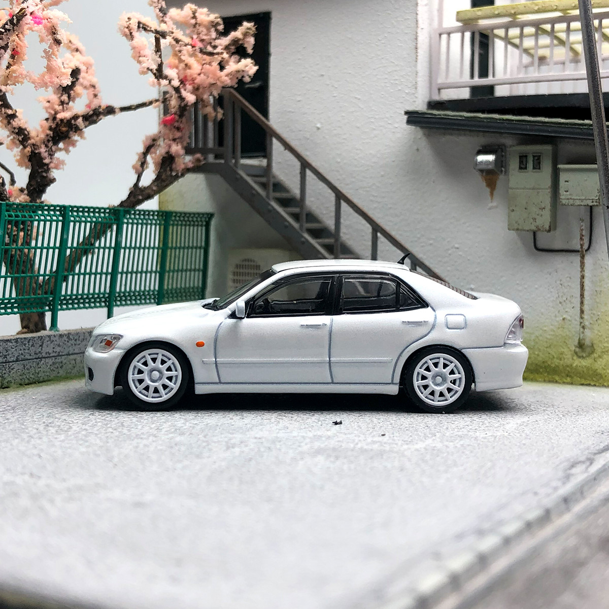 Mini Altezza RS200 White 1:64 Scale Diecast Model – Rare Collectible