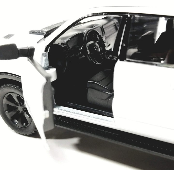 ⚪5413D Kinsmart 1:46 Scale 2019 Dodge Ram 1500 Diecast Pickup Truck – White