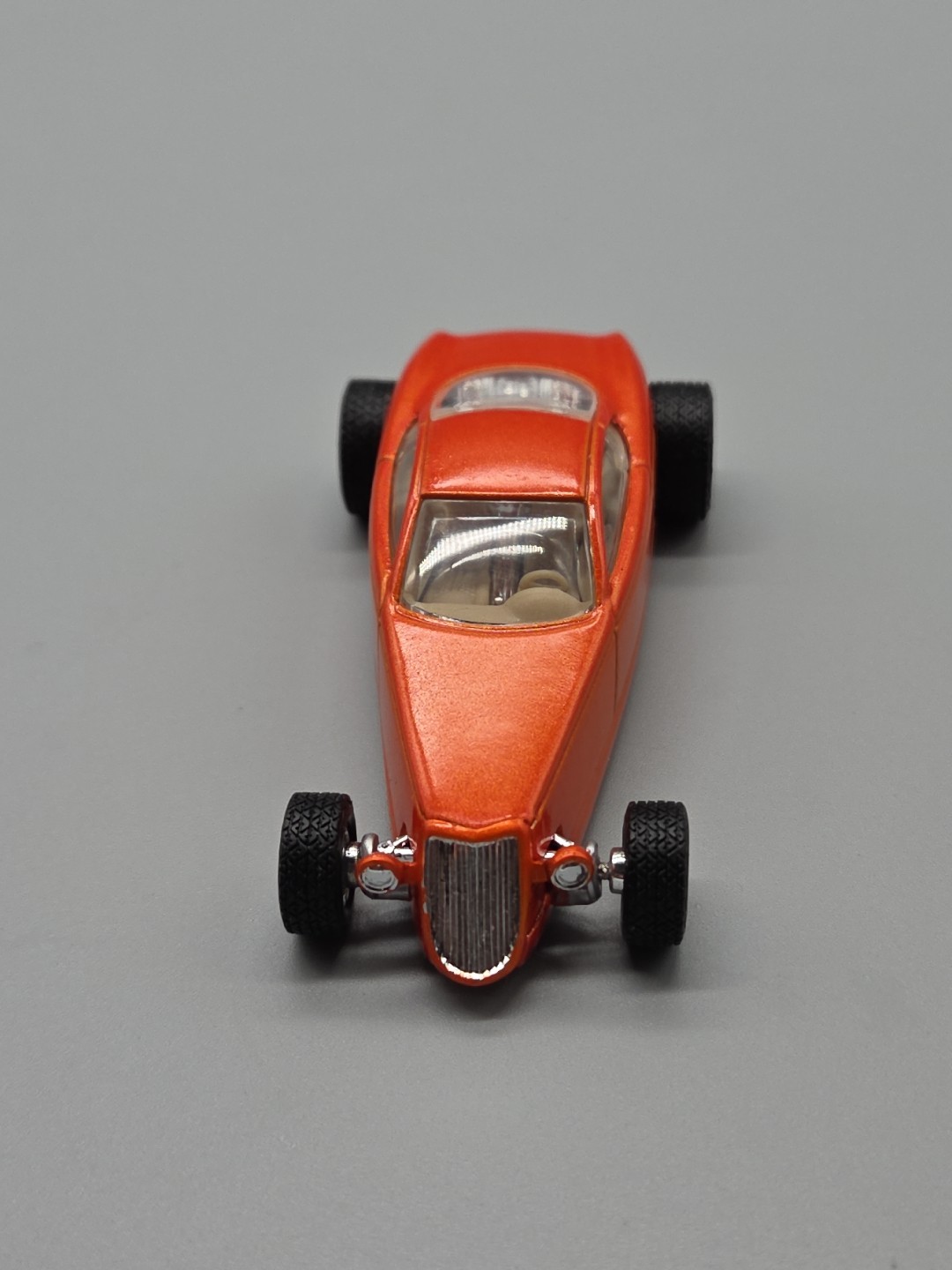 1:64 Hot Wheels Limited Edition Chip Foose Hemisfear Original Custom Design
