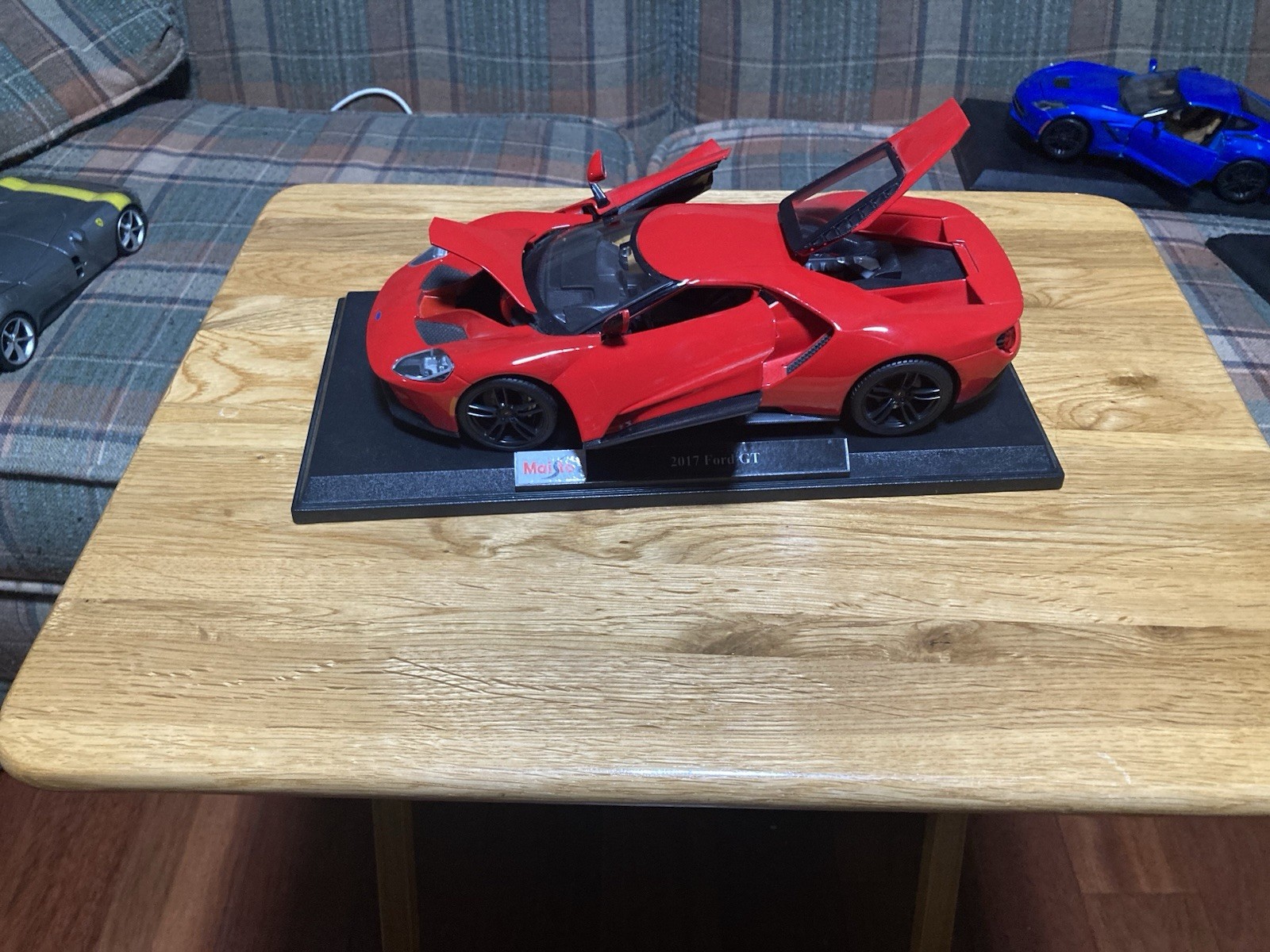 4 Collectible Model Race Cars With Stand Openable Doors !!! 🏎️ 🔥