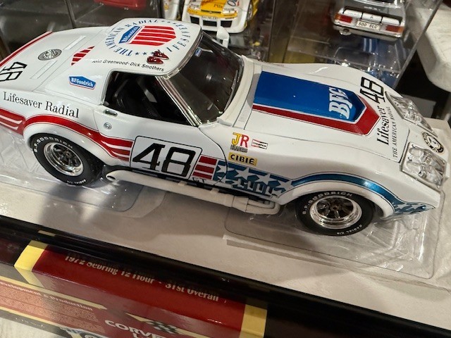 CORVETTE #48 GREENWOOD / SMOTHERS 1972 SEBRIING L-88 427 CAROUSEL 1 1/18 #4602