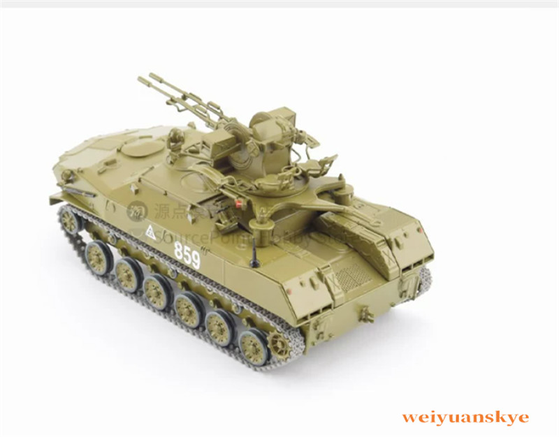 1:43 BTR-ZD Soviet BTR-ZD Self-Defense Artillery Tank Model Display Toy SSM3047