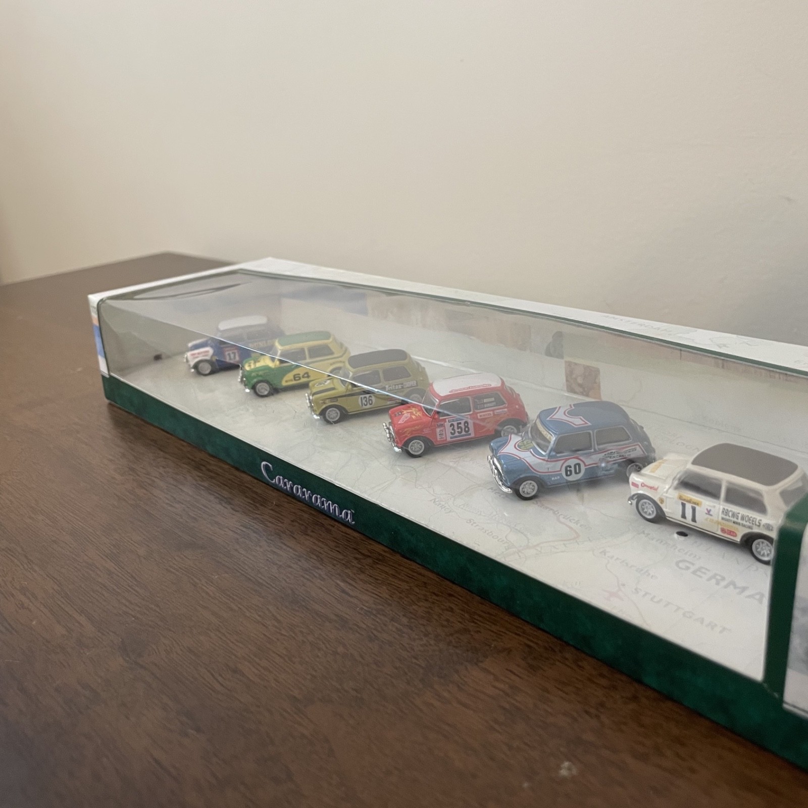 Cararama Hongwell Diecast Mini Cooper Box of 6 cars 1:72 scale #71613 NIB