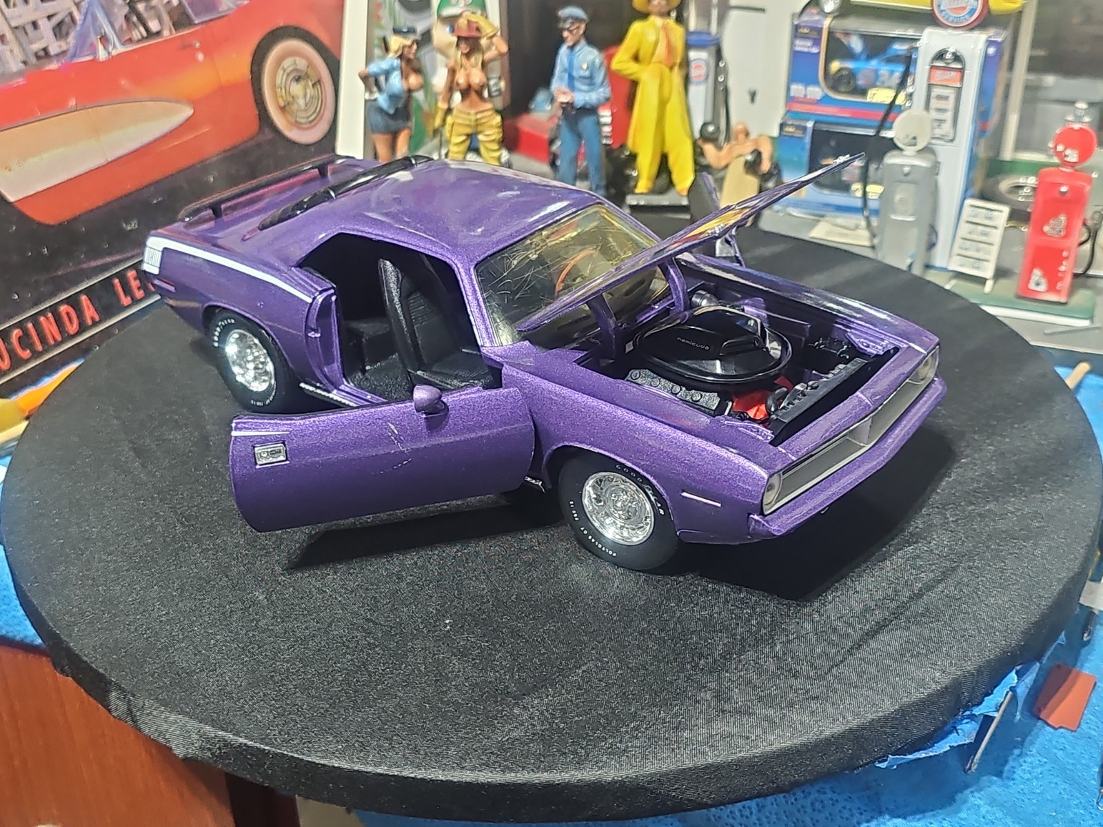 VINTAGE Ertl 1970 Plymouth Hemi Cuda Purple NICE CAR 🚗 READ 📚