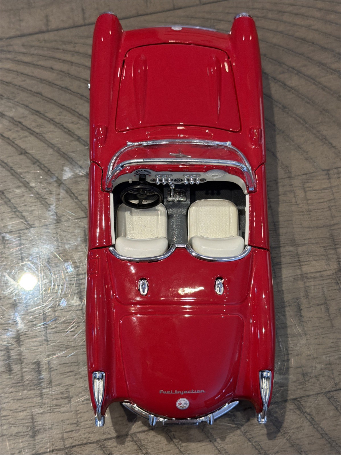 Maisto 1957 Chevrolet Corvette convertible red 1:24 Diecast