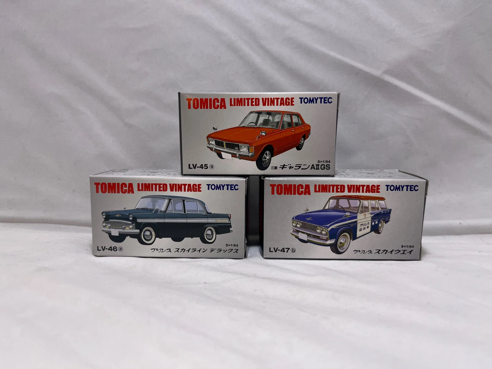 # 01186 – Tomica Limited Vintage LV-45/46/47 – 3 Pcs.