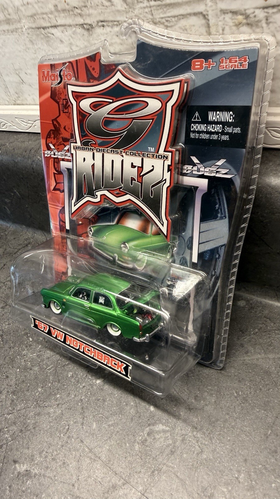 Maisto Urban Diecast Ridez Bugz (2006) Green ’67 VW Notchback Toy Car