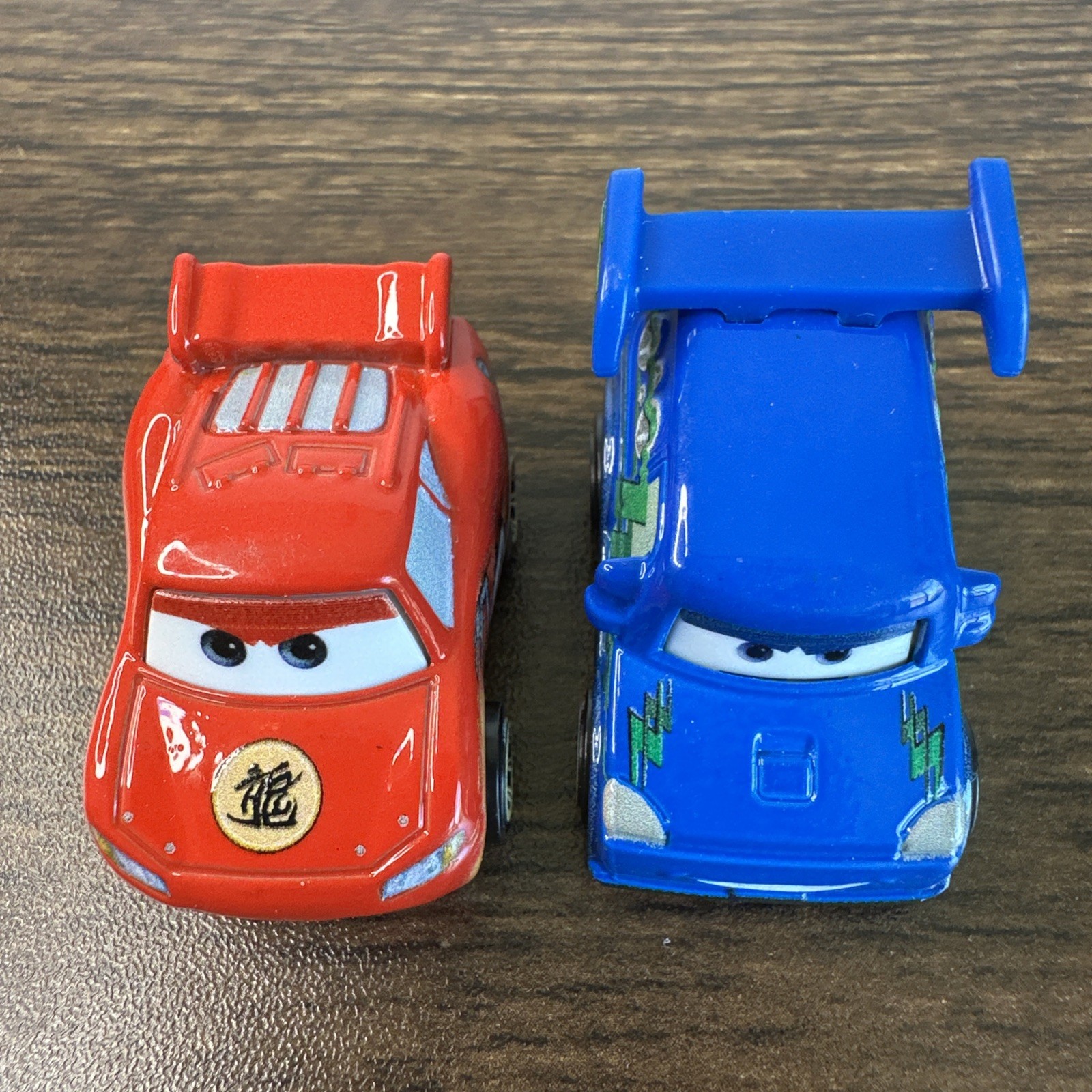 Disney Cars MINI Racers Dragon Lightning McQueen & Race O Rama DJ