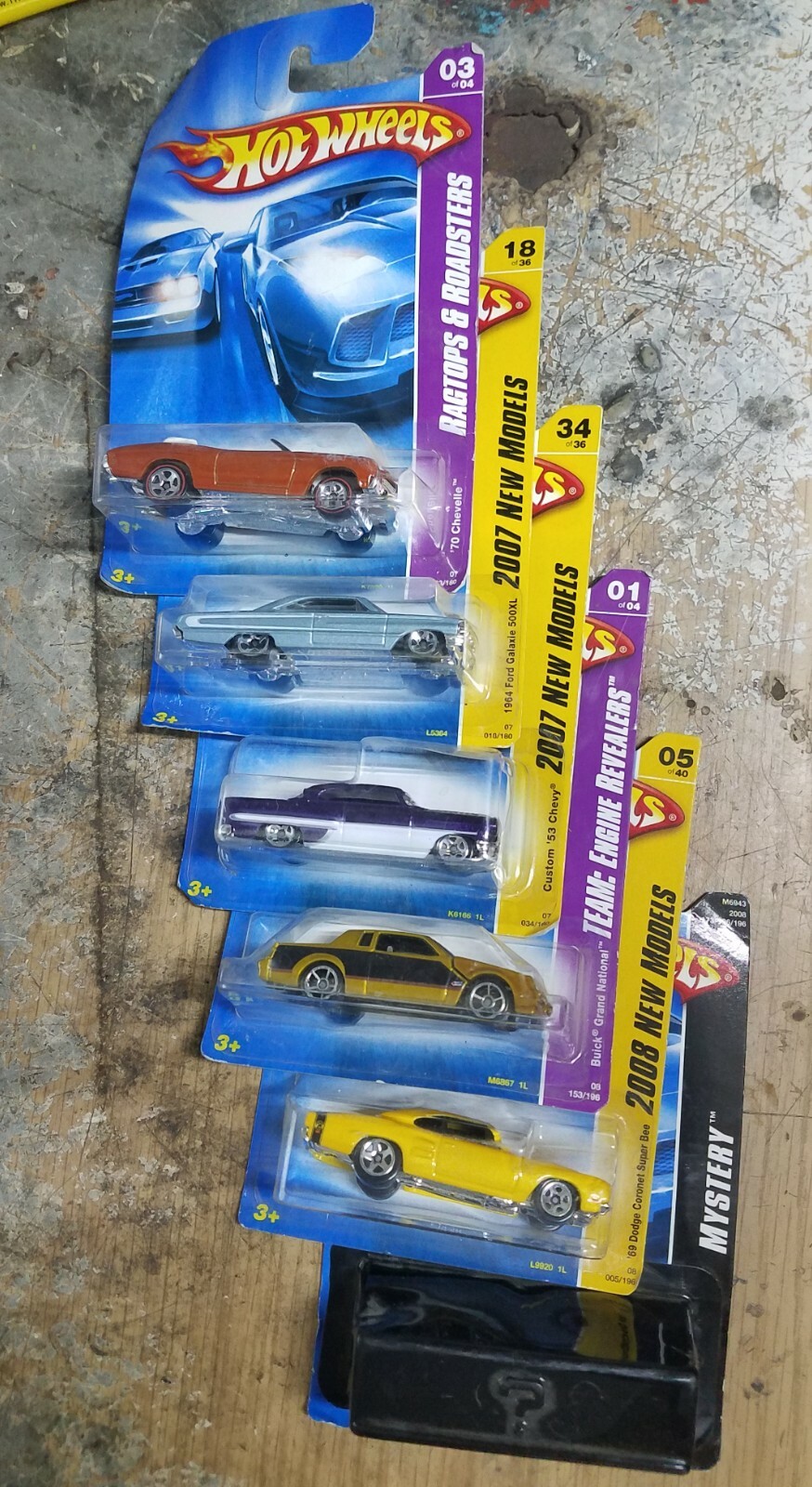 Hot Wheels Random – 6 Count Collectables – Details In Description Box 8