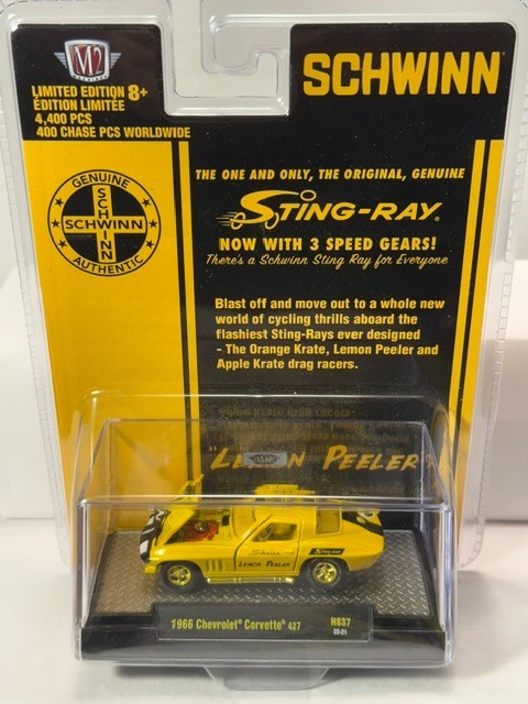 M2 MACHINES – CHASE – 1966 CHEVROLET CORVETTE 427 – SCHWINN YELLOW – 1 OF 400