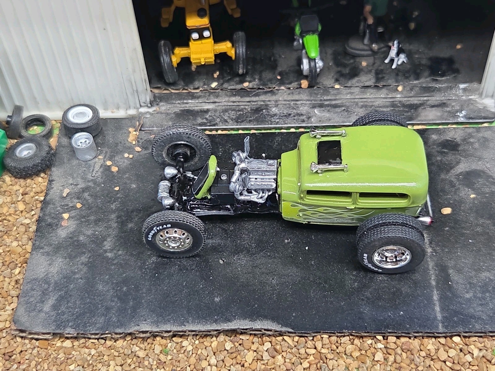 Custom 1:64 street Rat Rod lowered hot FORD chopped panel paddy wagon HotWheels