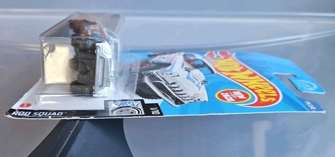 Hot Wheels ROD SQUAD lot of 4 (#204)