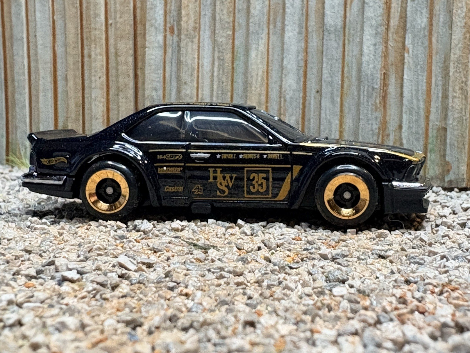Loose Hot Wheels BMW 635 CSi Black #185 Mainline 2025 Case H New Widebody