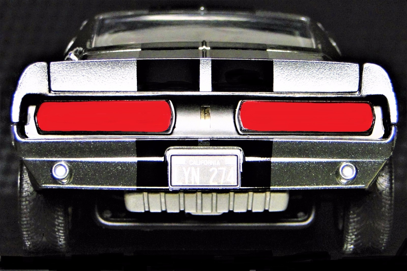 Ford Mustang Classic Custom Built Metal Model 1 18 Hot Rod 12 Race Car GT 24