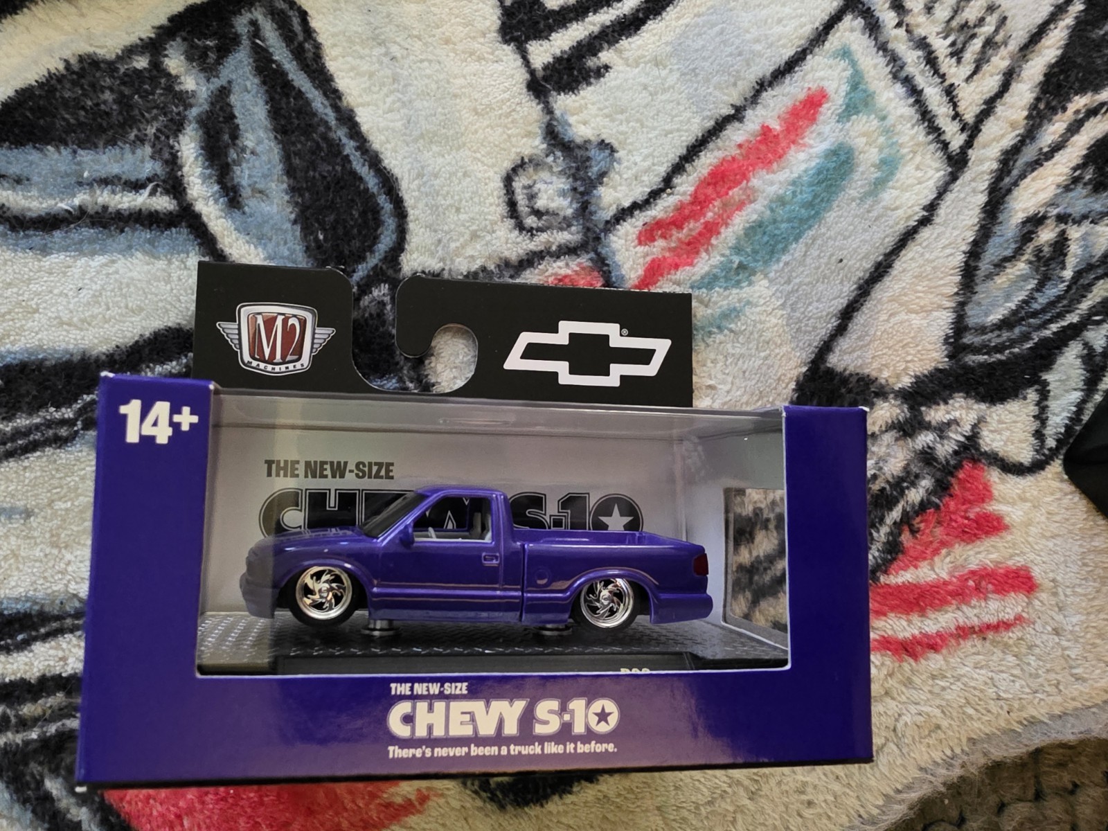 M2 Machines 1:64 1995 Chevrolet S10 Chevy S-10 Purple
