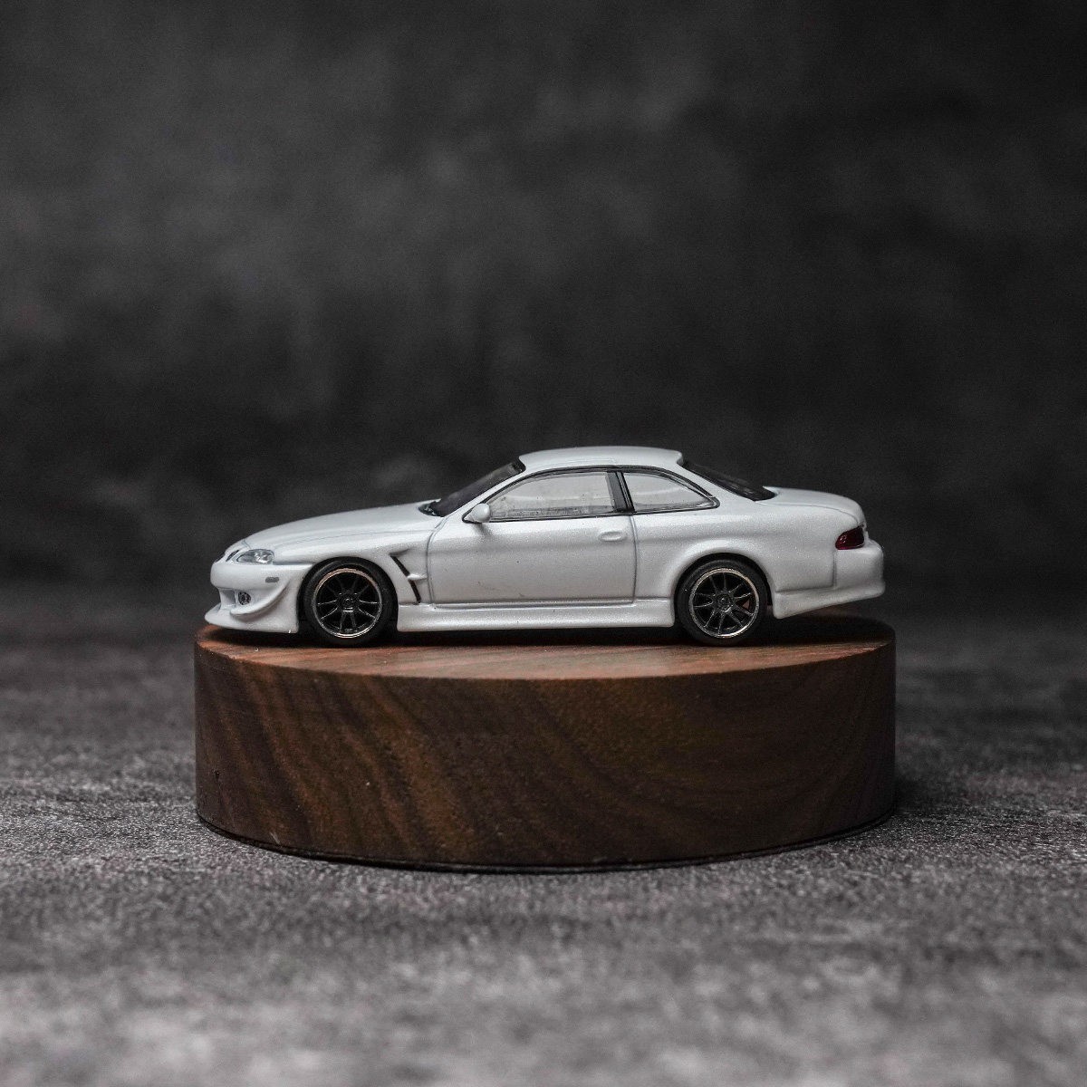 1:64 Scale VERTEX Soarer JZZ30 Alloy Diecast Vehicle Model Collectible Piece