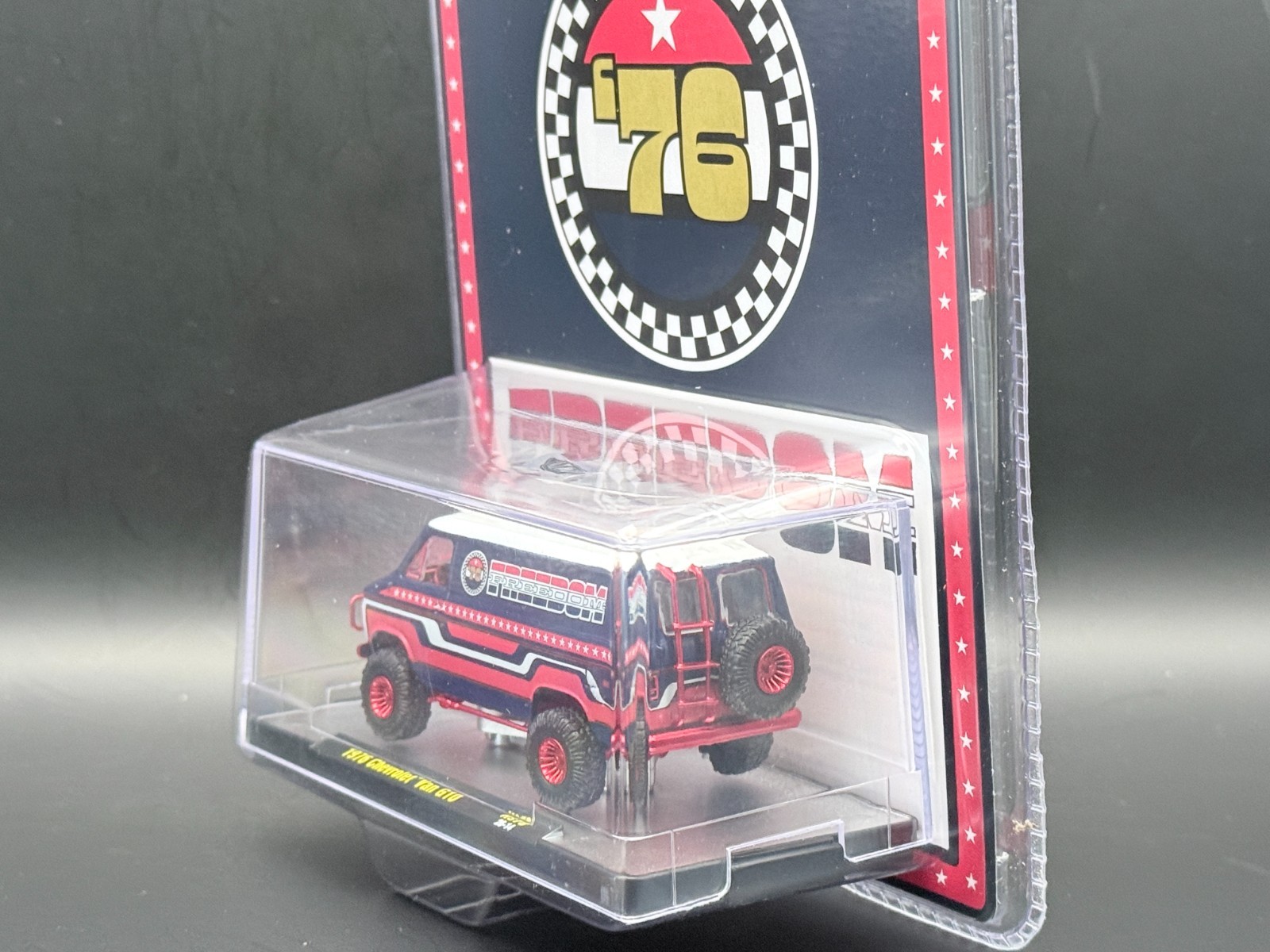 M2 1976 Chevrolet Van “FREEDOM EDDITION” 31500 HS78 1/64 CHASE