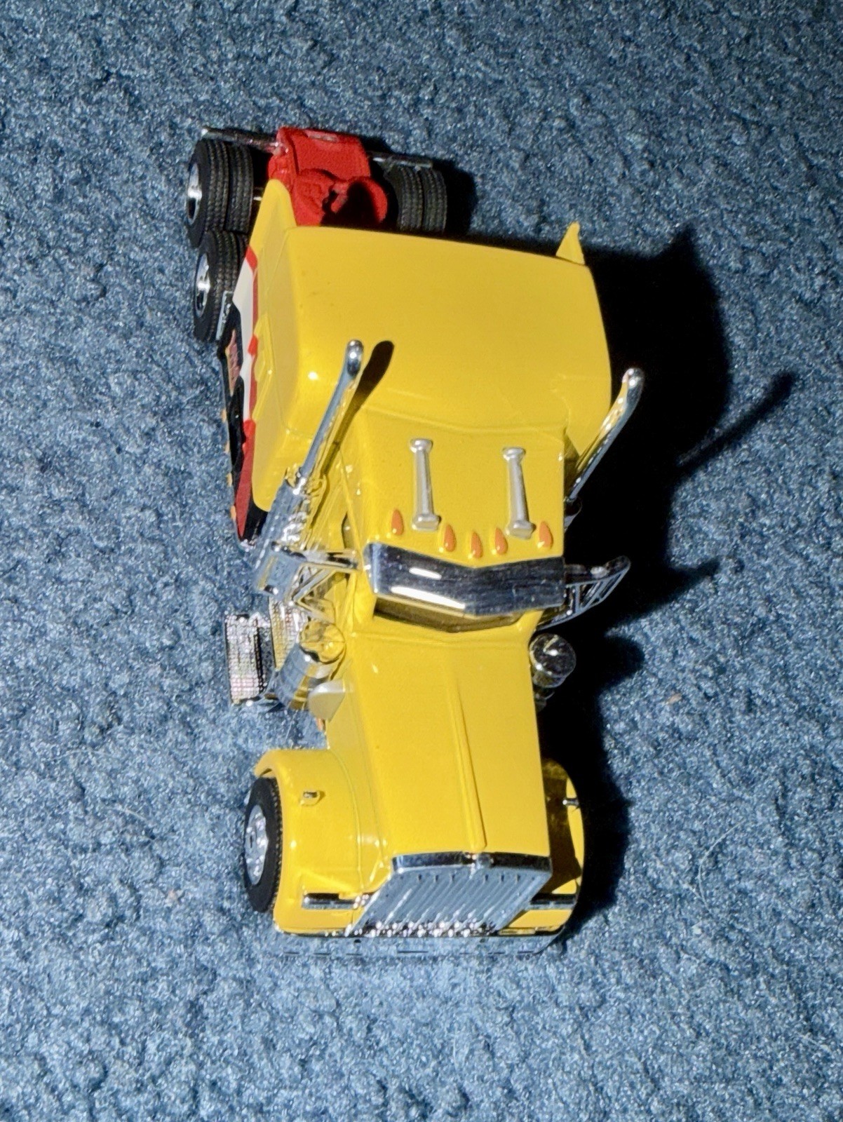 Speccast 1/64 Die Cast Minneapolis-Moline Kenworth W-900 Tractor Trailer #32040