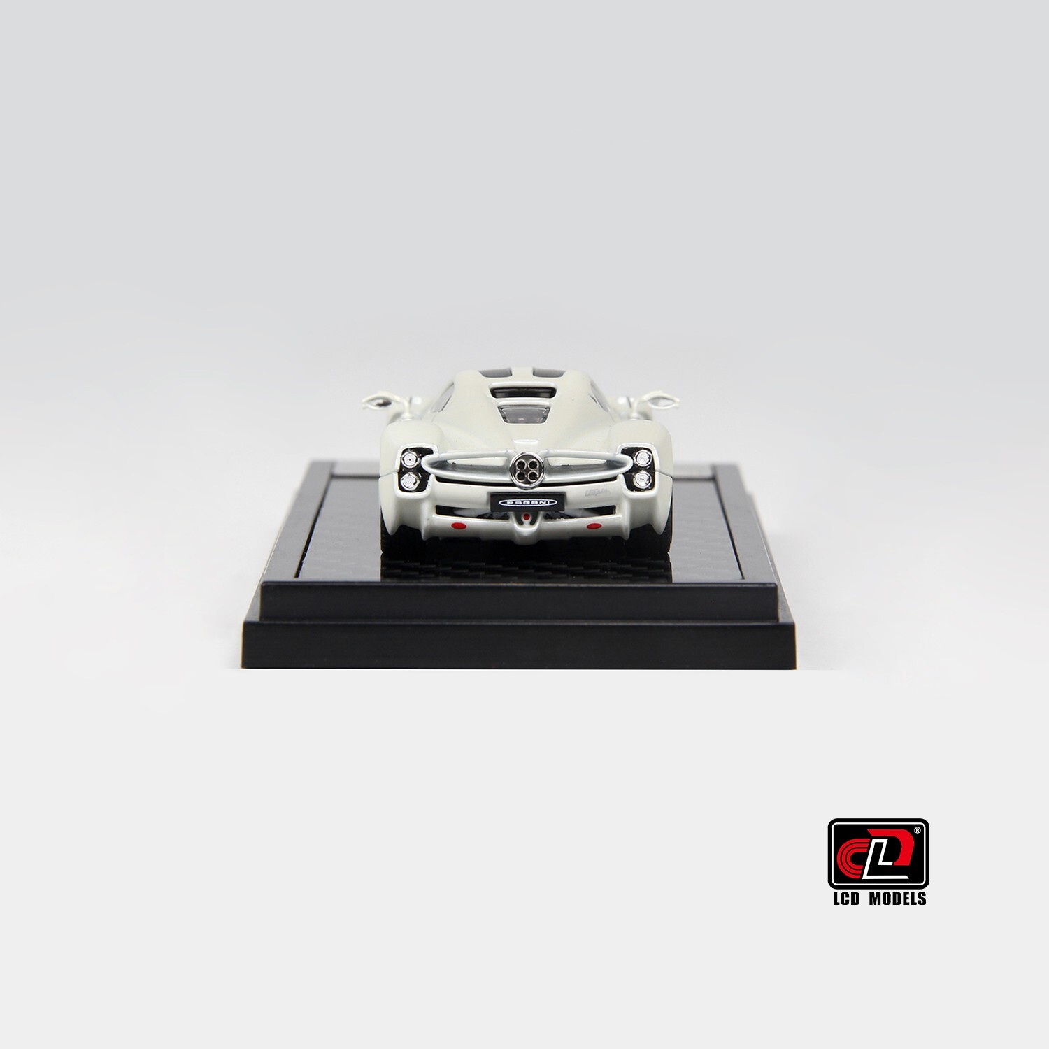 LCD Models 1:64 – Pagani Utopia Coupe White – Diecast Model