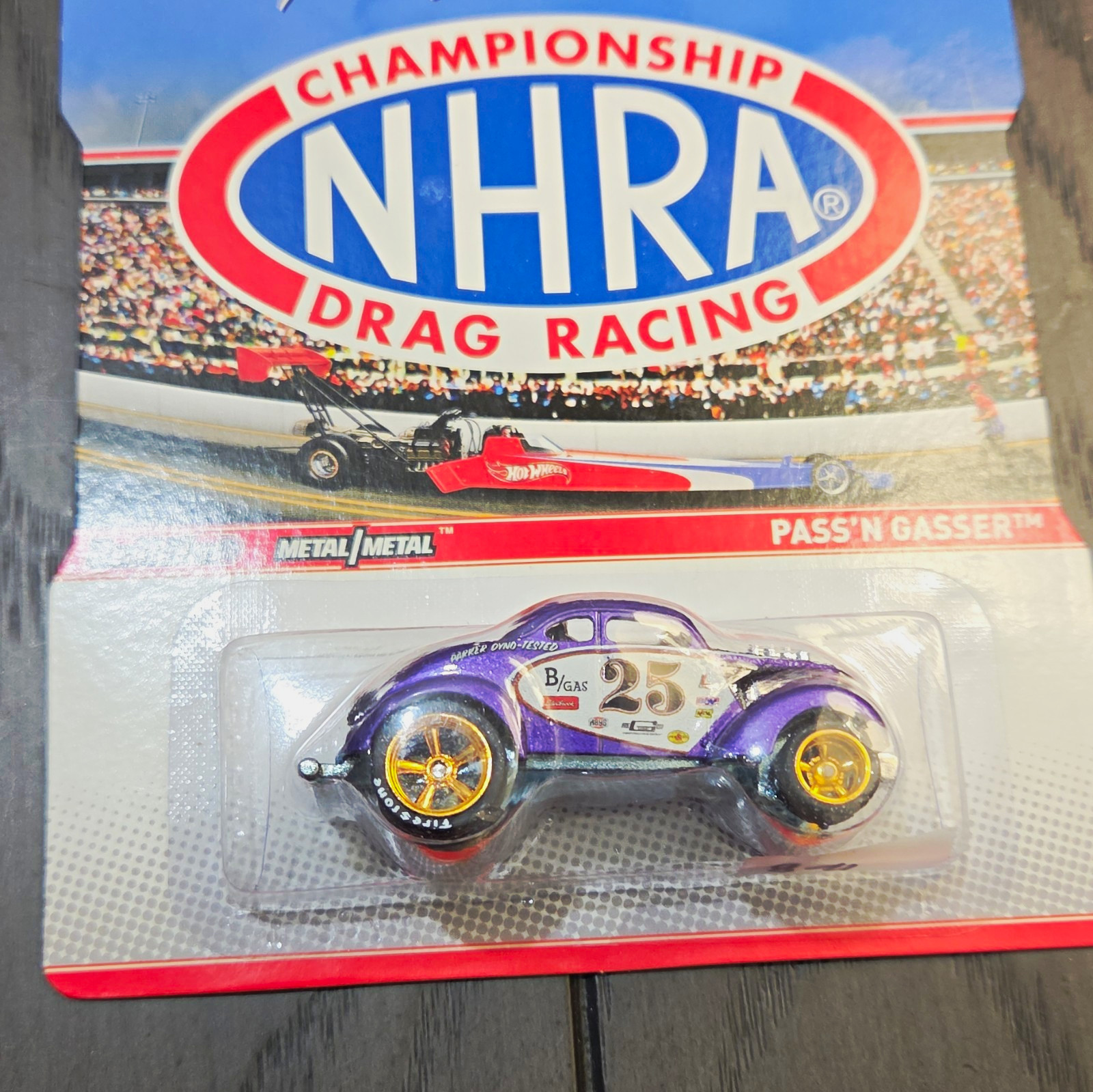Hot Wheels NHRA Championship Drag Racing Pass ‘N Gasser Purple/Gold 1:64 Diecast