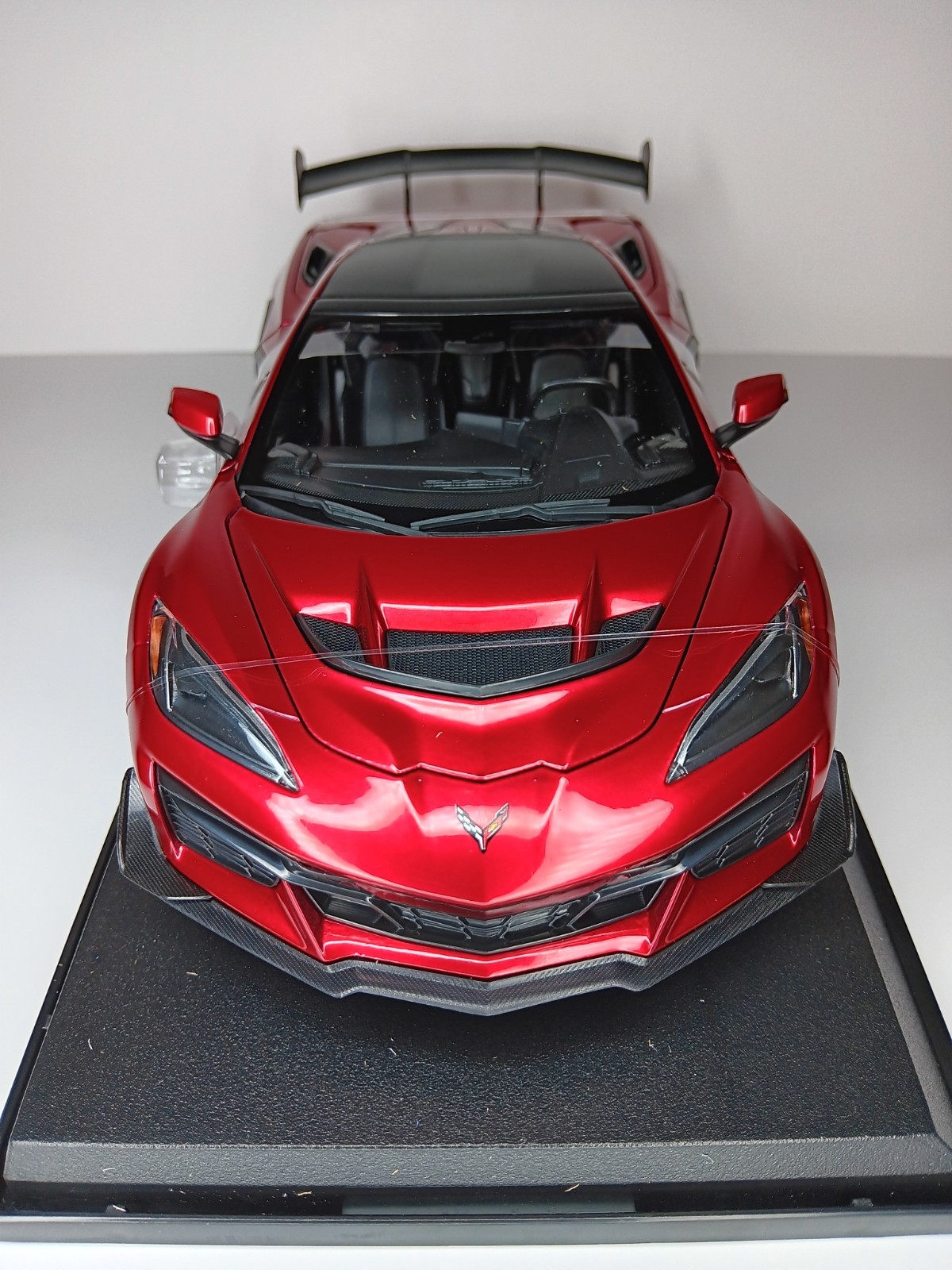Corvette ZR1 Coupe 1:18 Maisto Exclusive Style Special Edition – Red