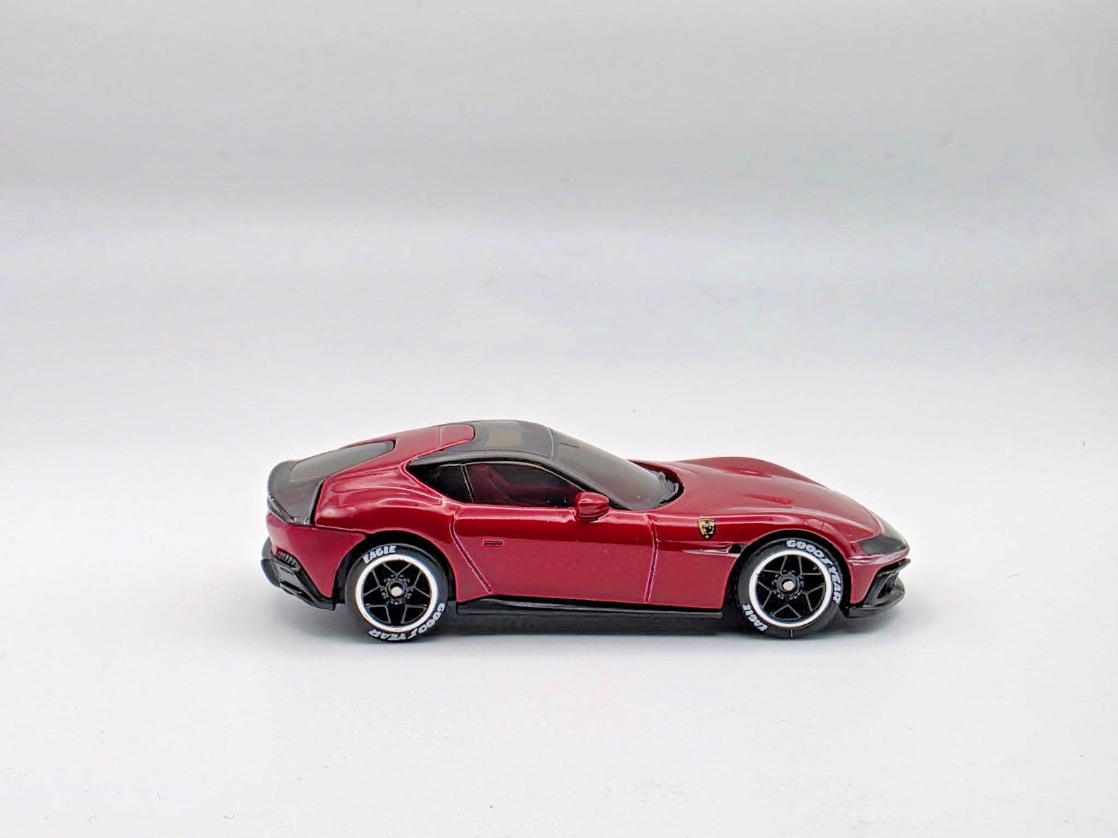Hot wheels Ferrari 12CILINDRI , Real Riders, Rubber Tires, Custom Wheel swap