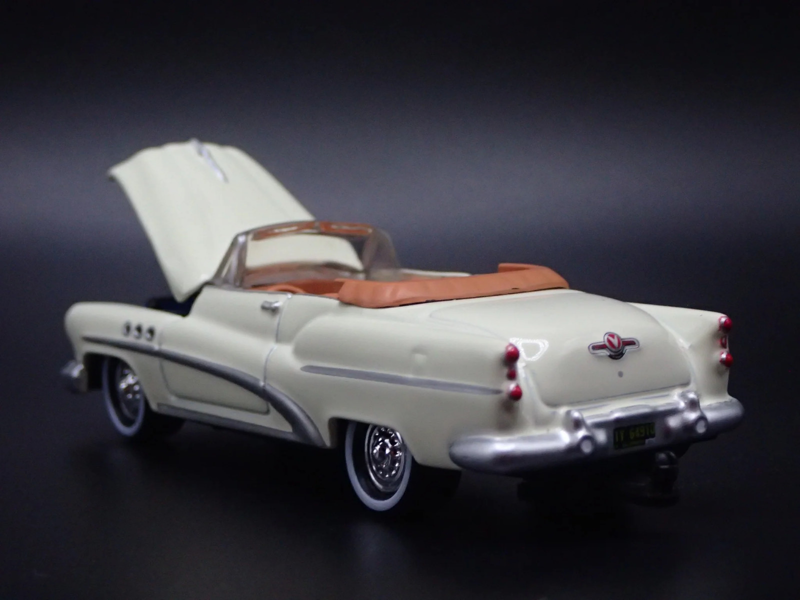 1953 53 BUICK SUPER CONVERTIBLE w HITCH 1:64 SCALE COLLECTIBLE DIECAST MODEL CAR