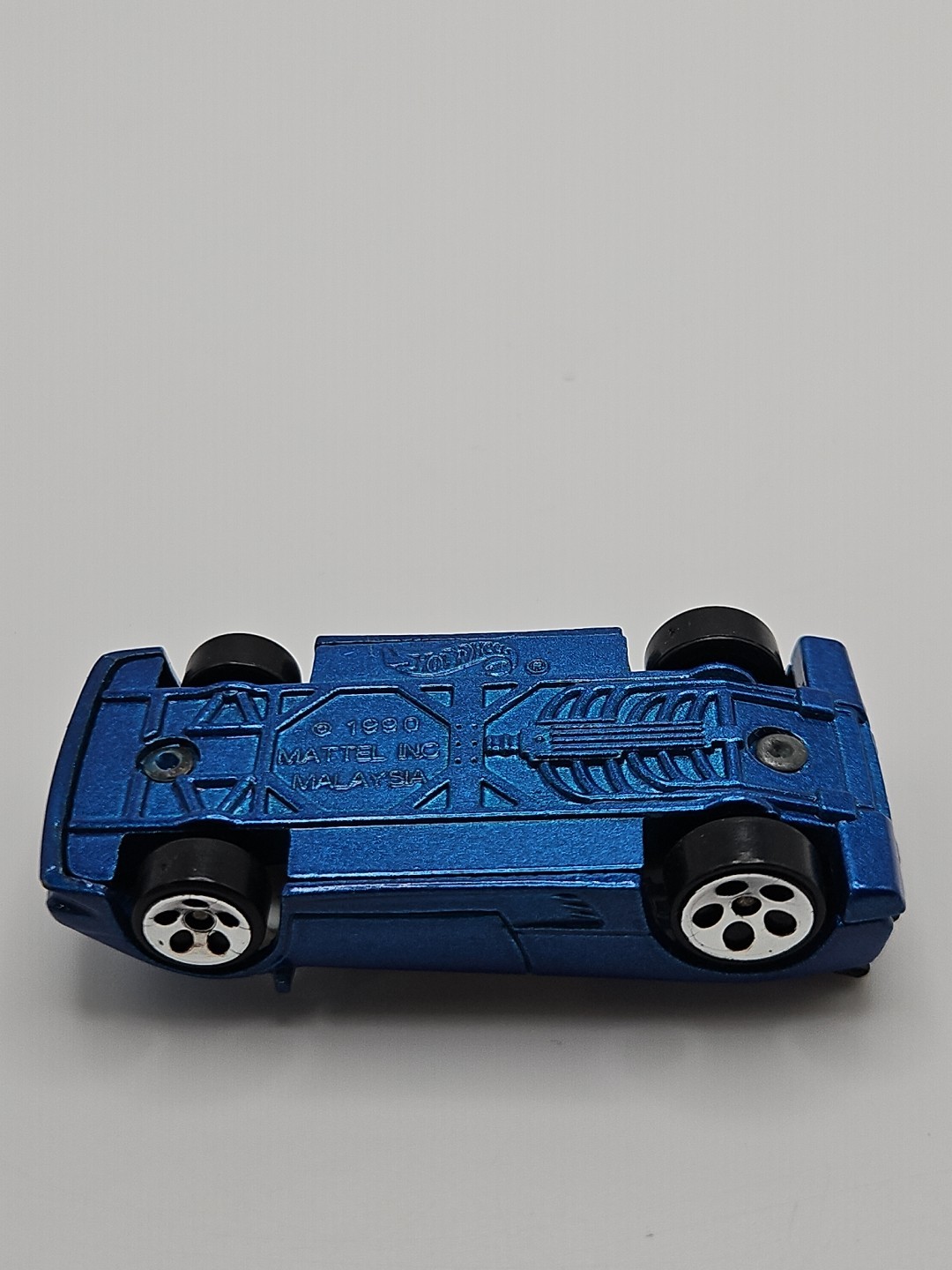 1990-2001 LAMBORGHINI DIABLO SUPER CAR 1/64 SCALE COLLECTIBLE DIECAST MODEL CAR