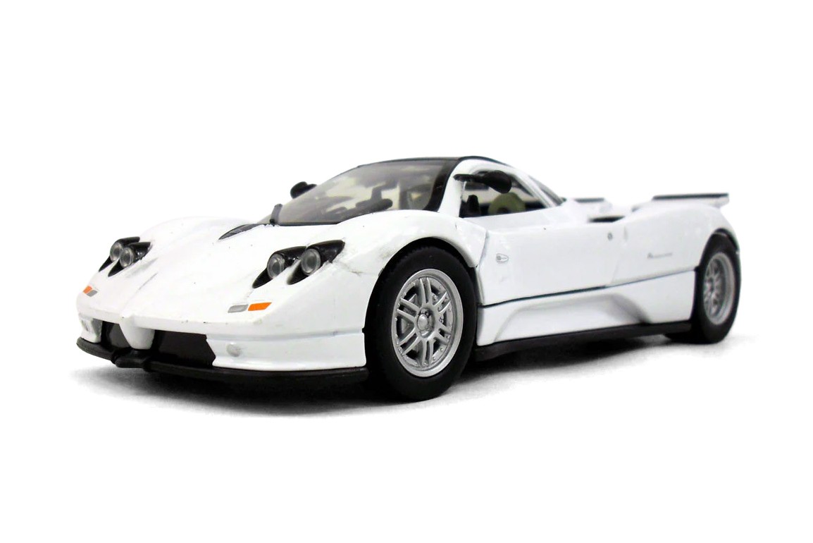 PAGANI ZONDA C12 W/SUNROOF WHITE 1/24 DIECAST CAR SHOWCASTS 77272WT