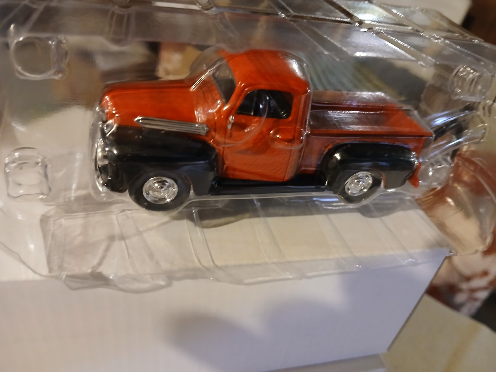 FIVE (5) Menard’s Lighted Die-Cast 1951 Ford Trucks – ($10/truck) – NEW!