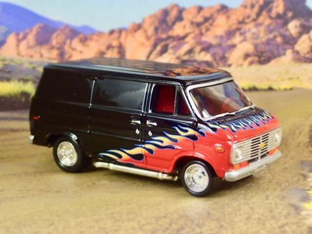 Hot Rod 1971–1996 Chevrolet 5.7L V8 Conversion Van 1/64 Scale Limited Edition O
