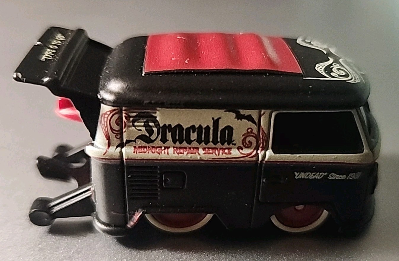 Hot Wheels Premium Pop Culture Kool Kombi Dracula Loose