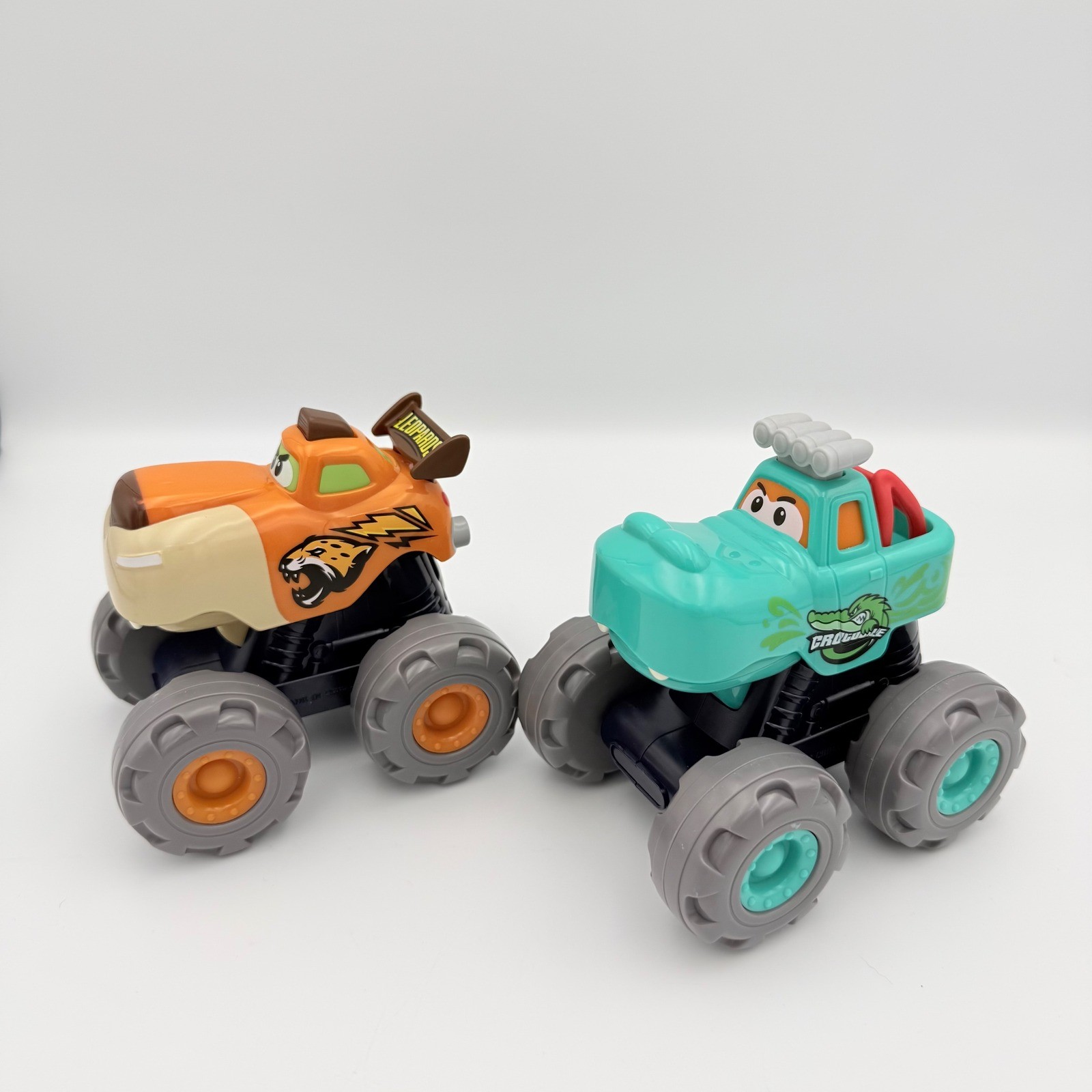 Monster Truck Toys Cheetah Crocodile Set Roaring Sounds Kids Friction Push Pull