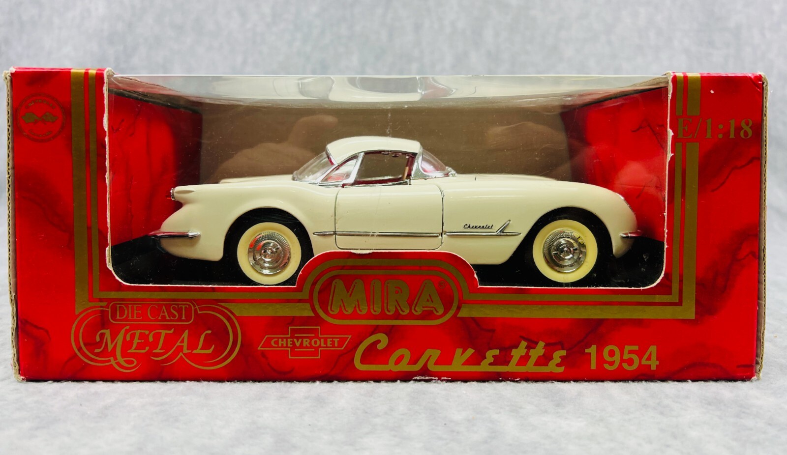 🇺🇸🇺🇸🇺🇸Mira Golden Line 1953 Chevy Corvette White 1:18 Scale 🇺🇸🇺🇸🇺🇸